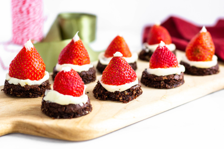 Santa Hat Brownie Bites