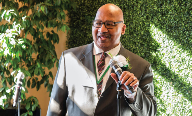 Jeff Holland speaks at the 4-H Hall of Fame induction ceremony