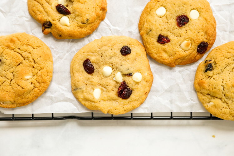 White Chocolate Chip Cranberry Cookies