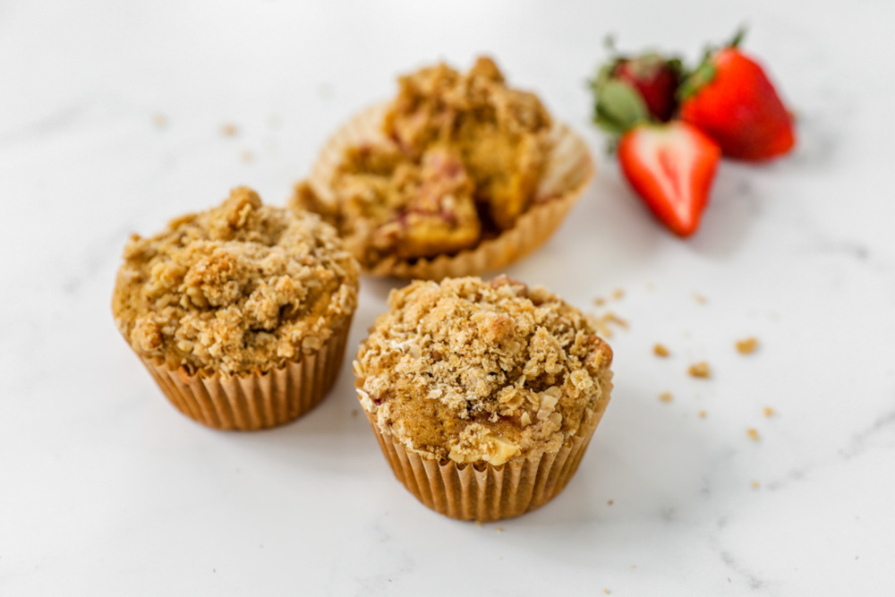 Fresh Strawberry Streusel Muffins