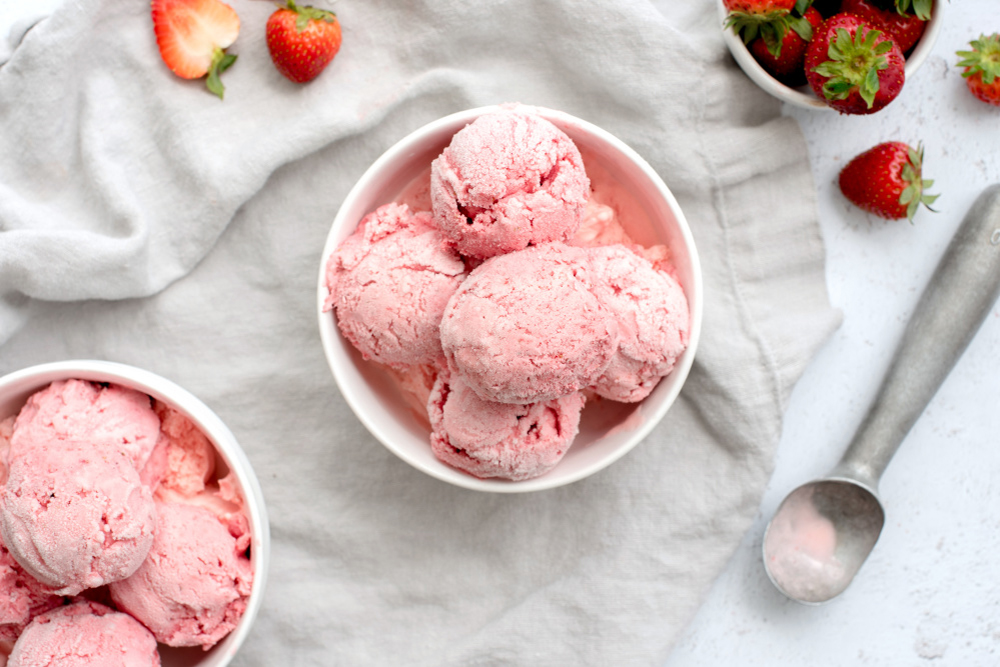 No-Churn Strawberry Cream Cheese Ice Cream