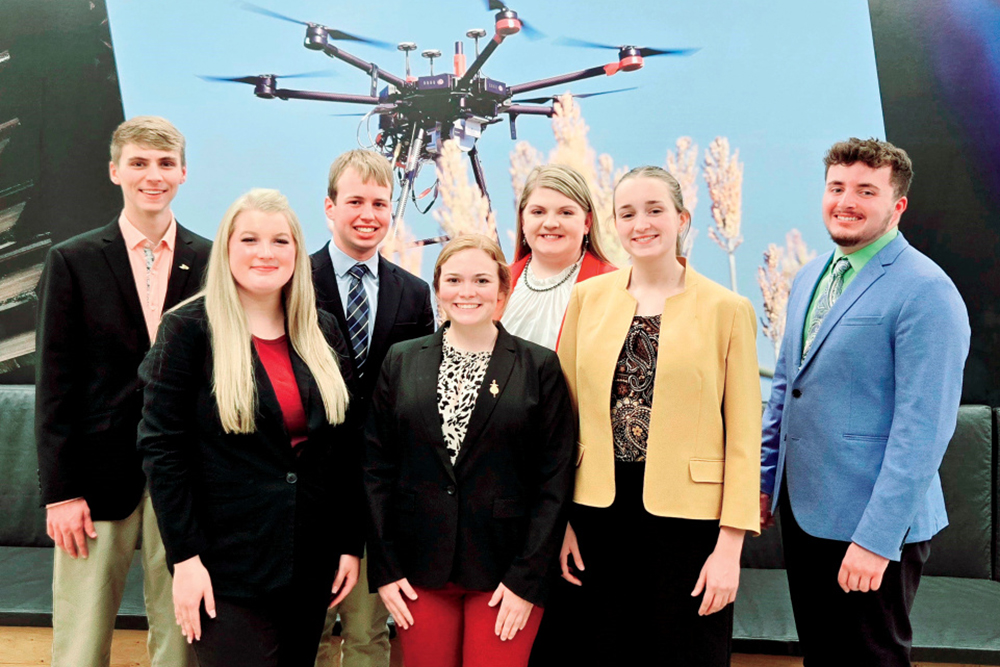 Collegiate Farm Bureau members pose for a photo after the Discussion Meet