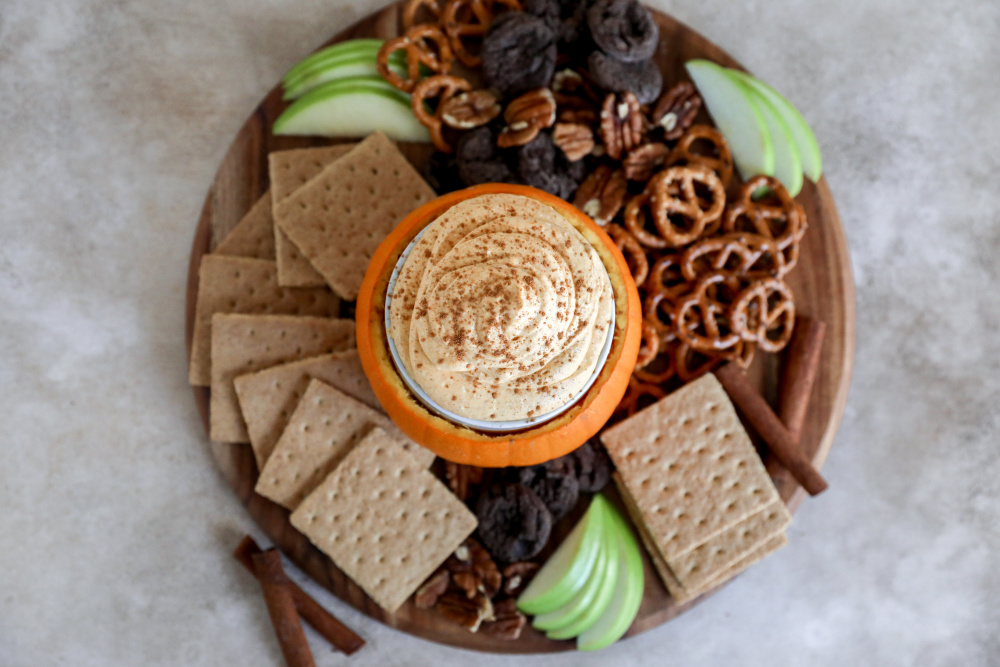 Pumpkin Spice Cheesecake Dip