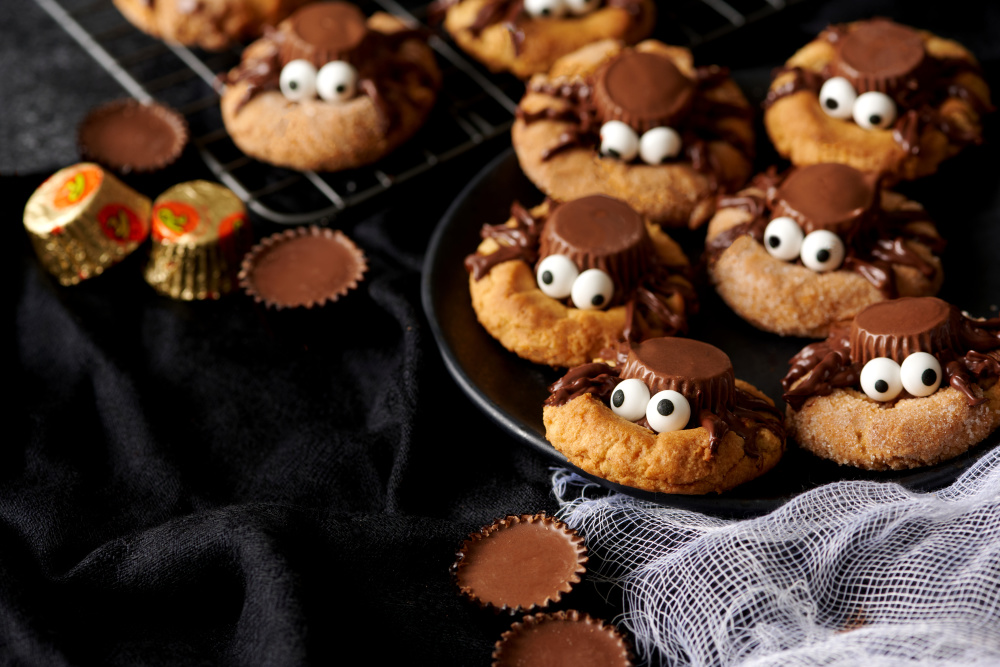Peanut Butter Spider Cookies