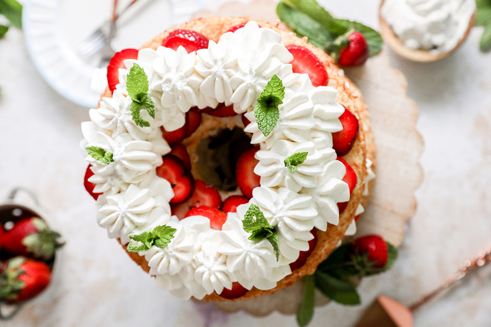 Vanilla Bean Angel Food Cake with Strawberry Compote